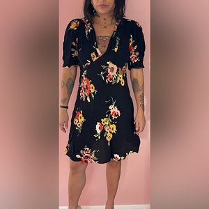 Free People Black Floral Puff Sleeve Mini Dress – Size M (Fits Small) |